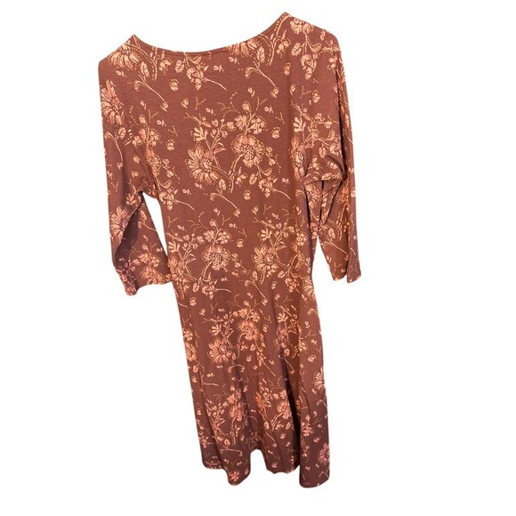 Synergy XL Organic Wrap Dress With Floral Pattern NWT - Picture 2 of 5